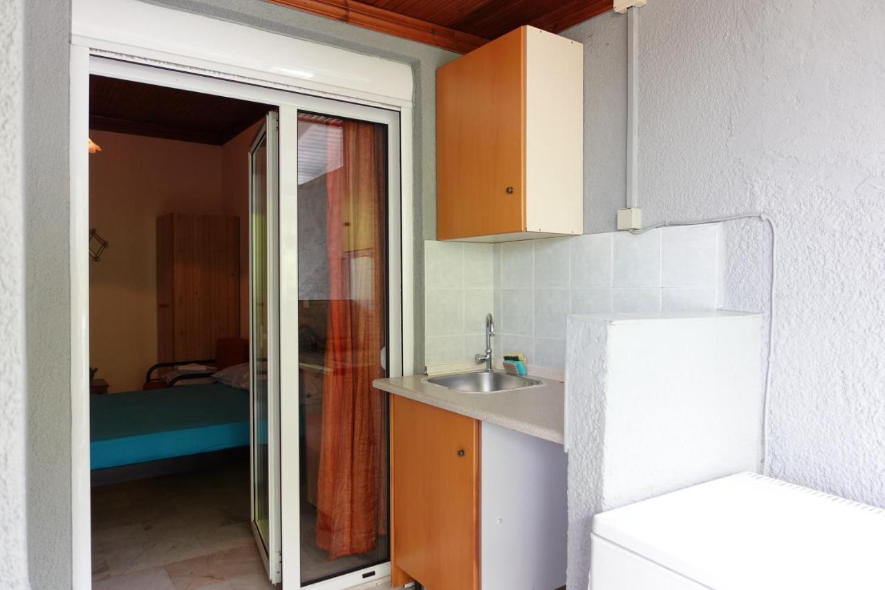 Camping Mitikas And Bungalows بلاكا ليتوشورو المظهر الخارجي الصورة