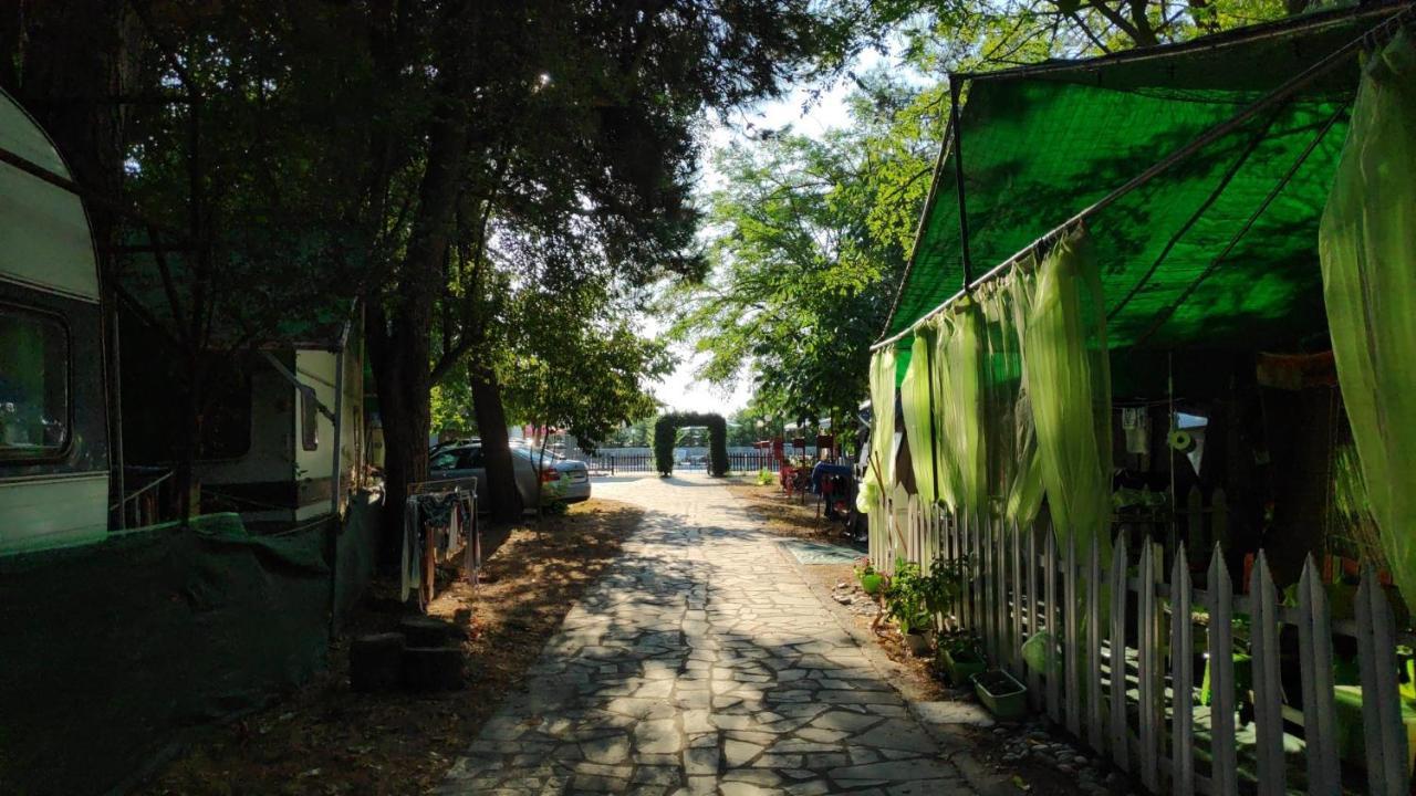 Camping Mitikas And Bungalows بلاكا ليتوشورو المظهر الخارجي الصورة
