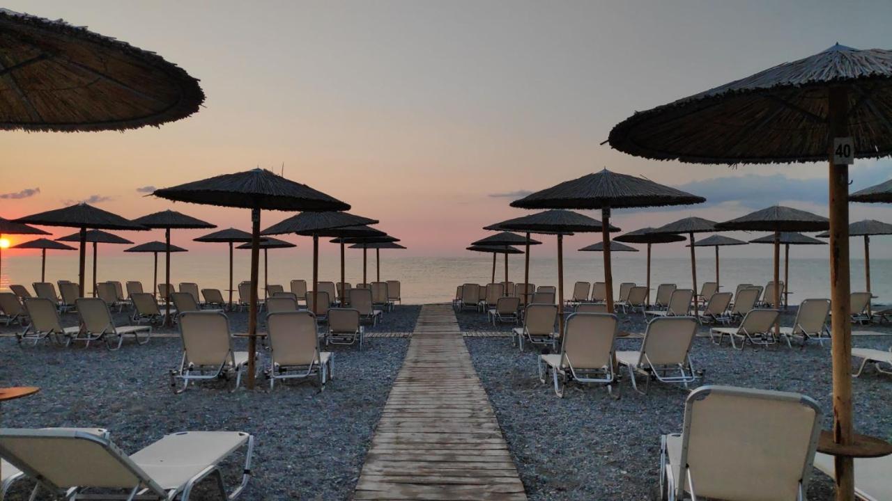 Camping Mitikas And Bungalows بلاكا ليتوشورو المظهر الخارجي الصورة